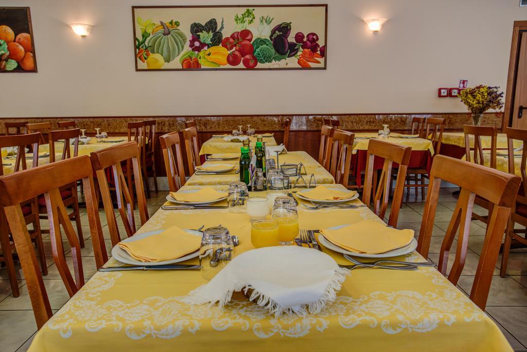Hotel San Giorgio Μιλάνο Μαριτίμα Εξωτερικό φωτογραφία